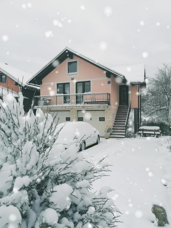 Holiday Home Lana Fužine Esterno foto